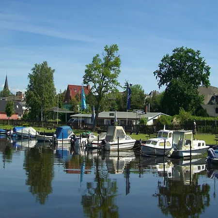 Hausboot Schwimmendes Haus In 보트호텔 *