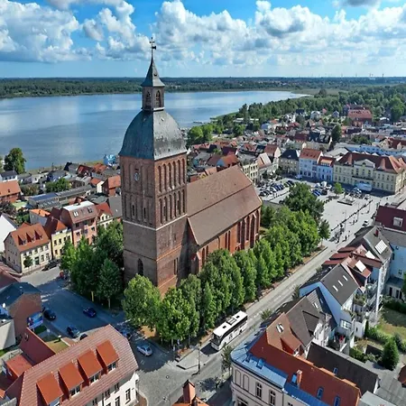 보트호텔 Hausboot Schwimmendes Haus In *