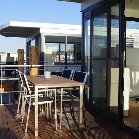 보트호텔 Hausboot Schwimmendes Haus In *