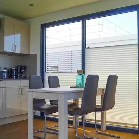 Hausboot Schwimmendes Haus In 보트호텔 *